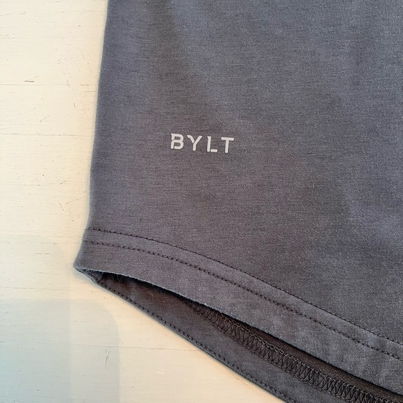 BYLT Drop Cut Lux Shirt Men’s Gray Short Sleeve Athletic Fit Men's Size Large - Picture 4 of 5